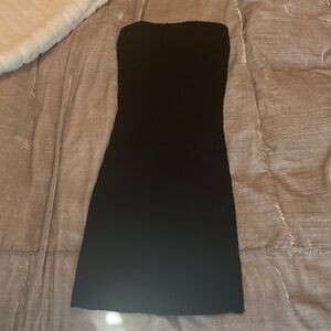 Elegant Black Strapless Dress